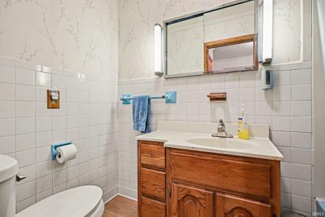 202 E Tyner Drive Warsaw IN 46580