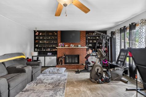 40 West Court Lafayette IN 47909