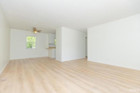 4112 Frisse Avenue Evansville IN 47714