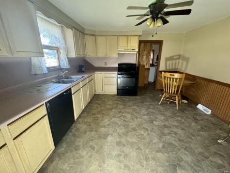 1633 N 11th Street Vincennes IN 47591