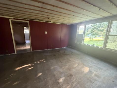 517 E 4th Street Hartford City IN 47348