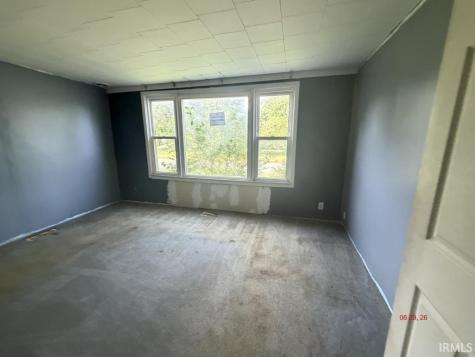 517 E 4th Street Hartford City IN 47348