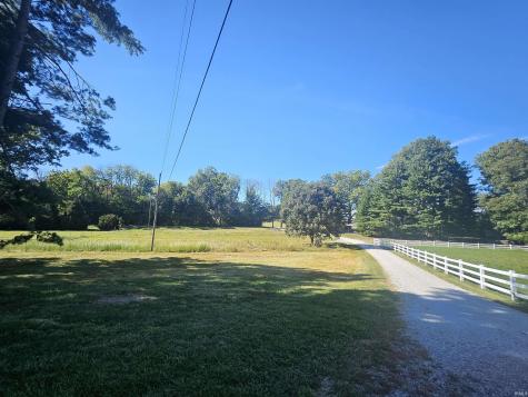 12505 Petersburg Road Evansville IN 47725