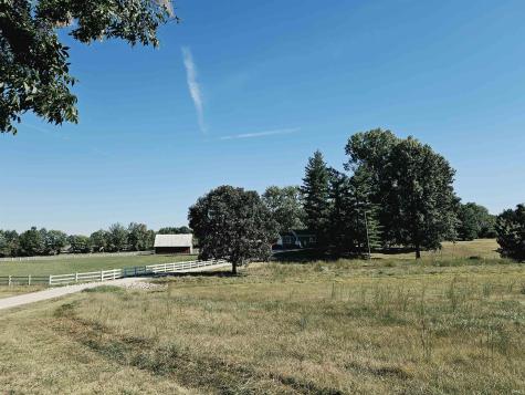 12505 Petersburg Road Evansville IN 47725