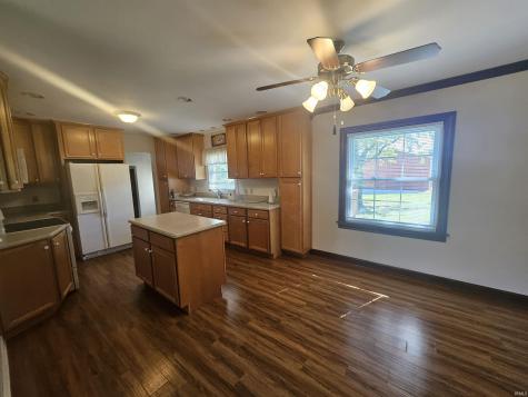 12505 Petersburg Road Evansville IN 47725