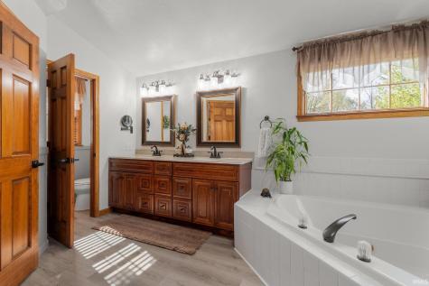4264 N 700 E Road Rolling Prairie IN 46371