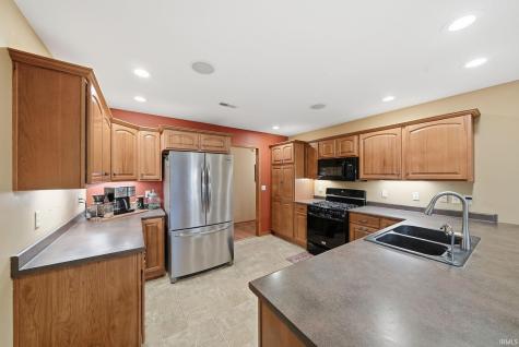 12508 Carroll Ridge Drive Fort Wayne IN 46818