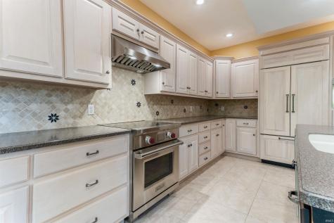 11630 Cedarwood Court Evansville IN 47712