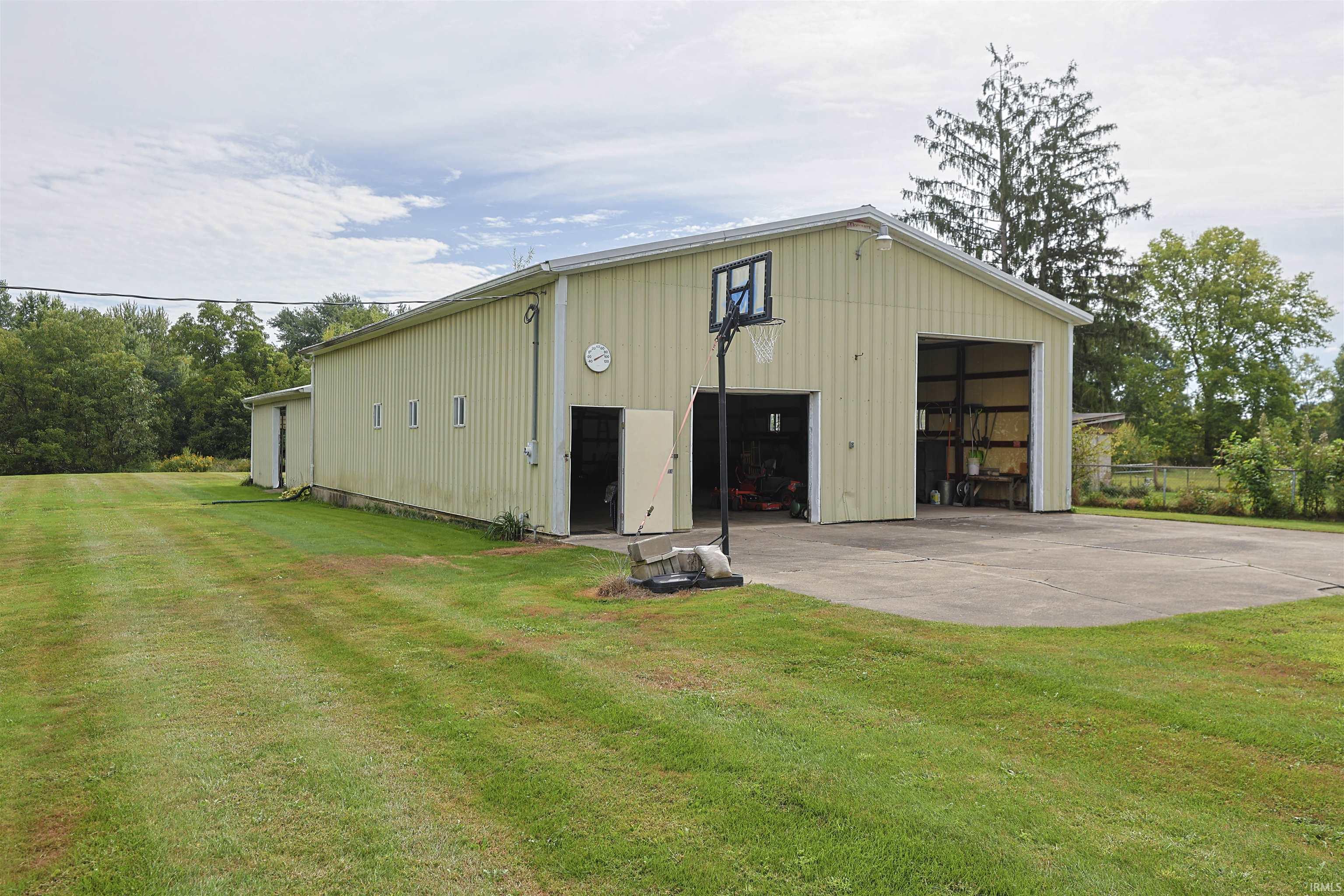 62630 Miami Road South Bend IN 46614
