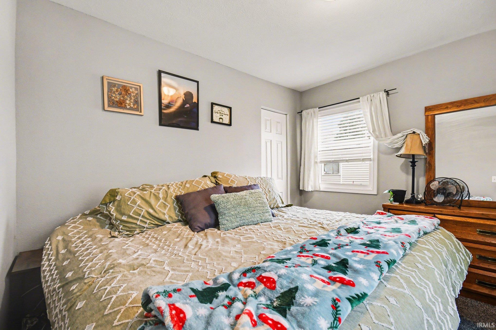 1009 Somerset Avenue Mishawaka IN 46544
