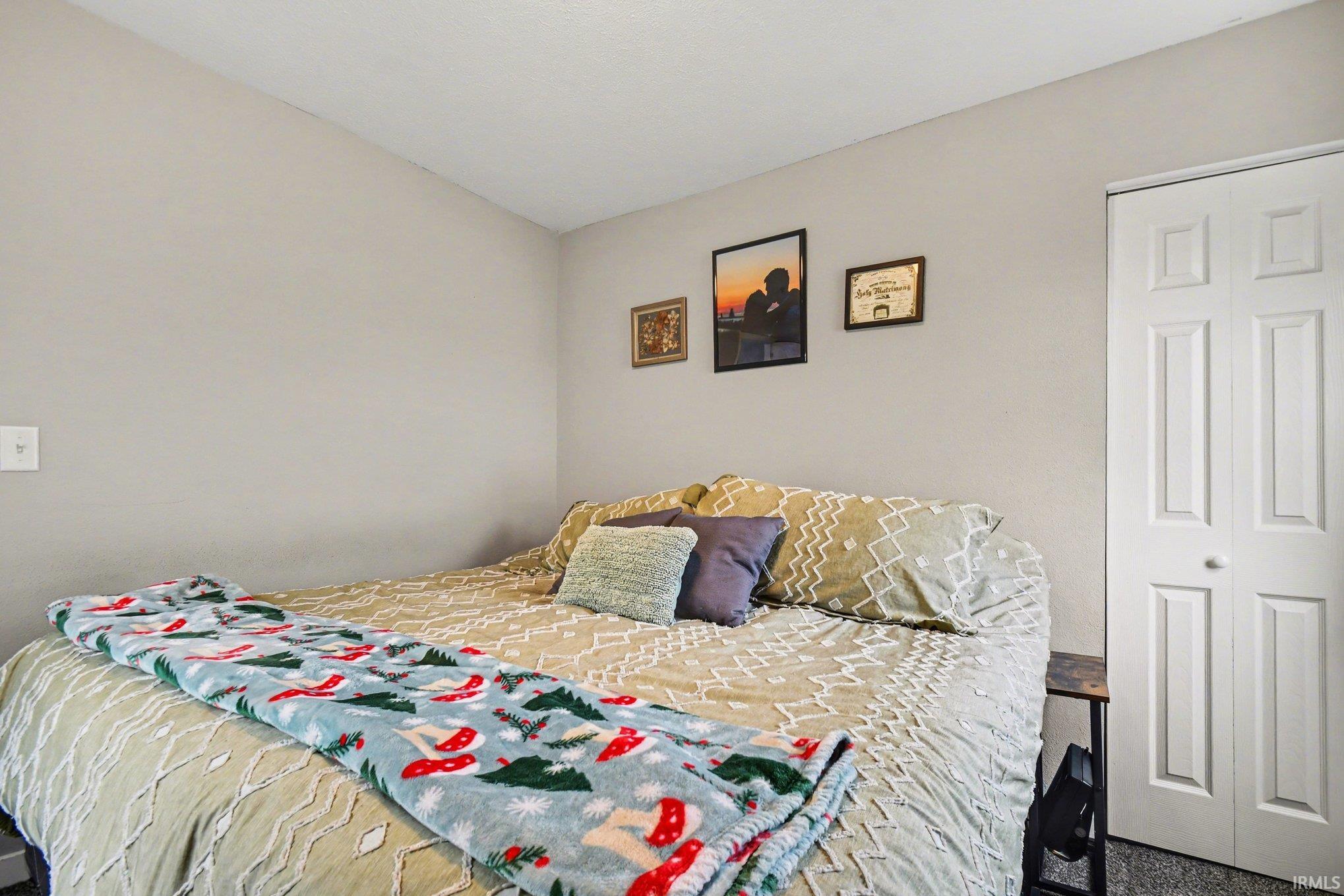 1009 Somerset Avenue Mishawaka IN 46544