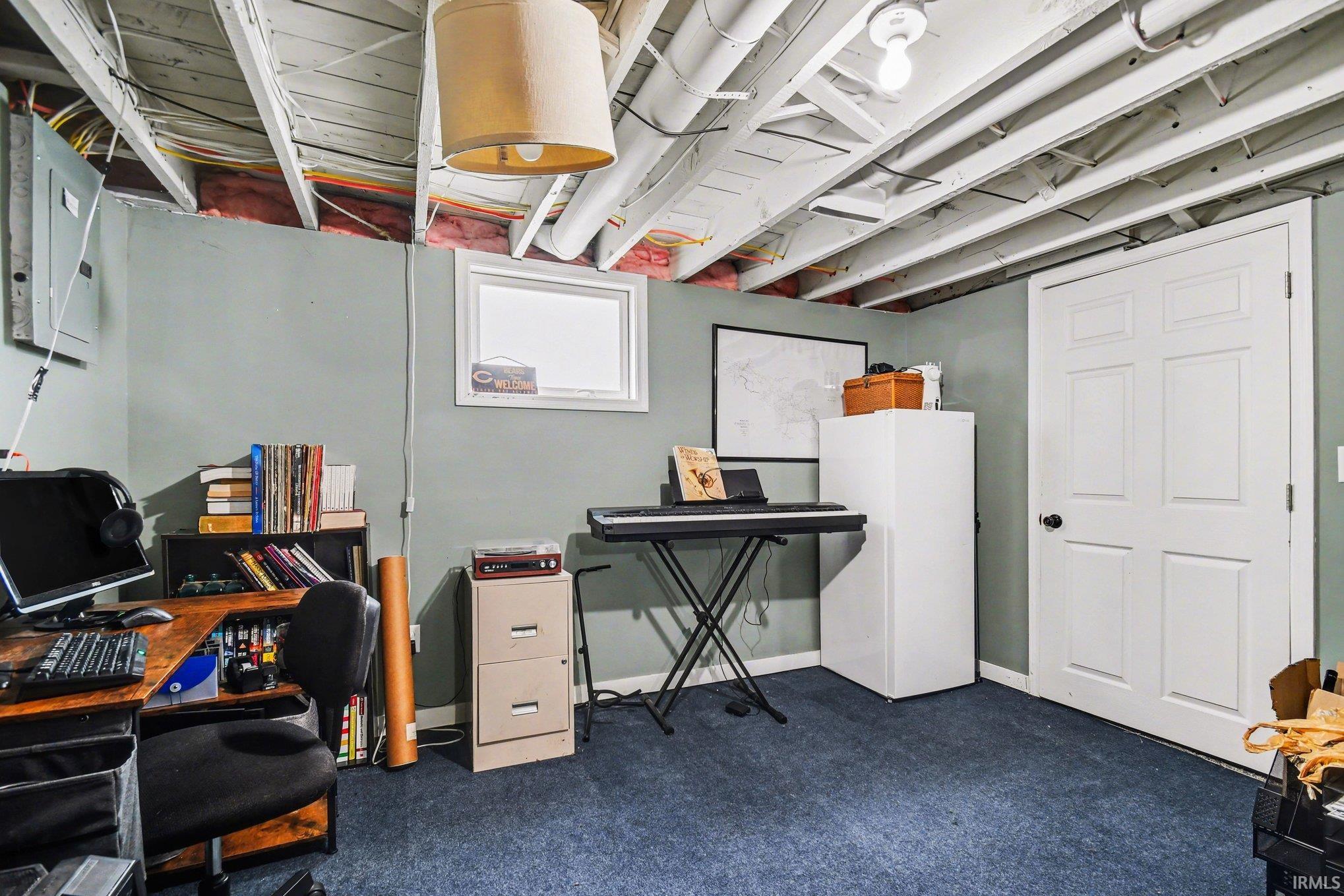 1009 Somerset Avenue Mishawaka IN 46544