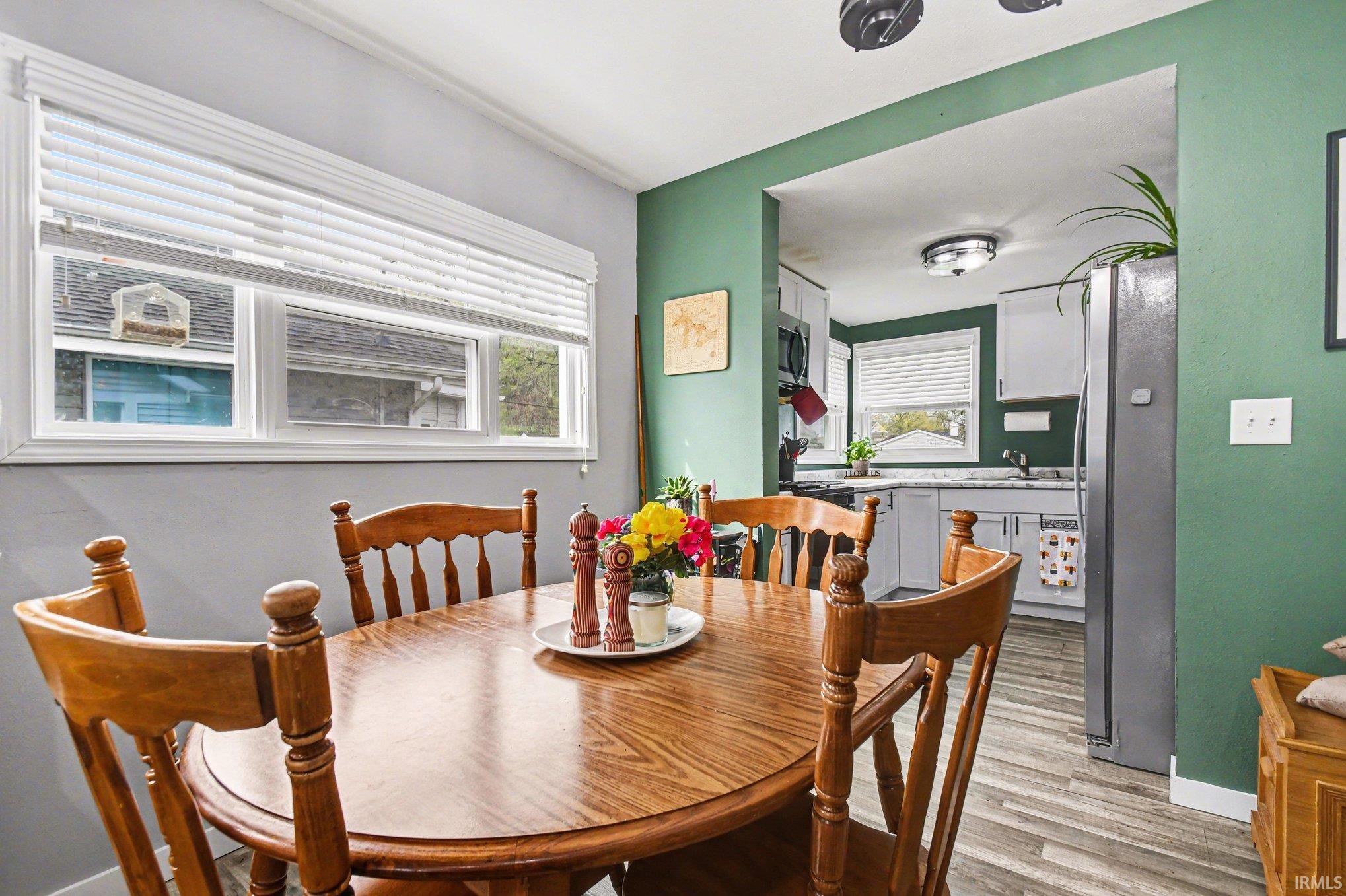 1009 Somerset Avenue Mishawaka IN 46544