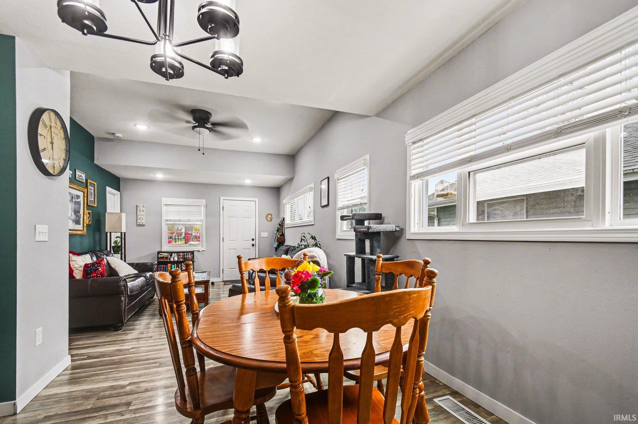 1009 Somerset Avenue Mishawaka IN 46544