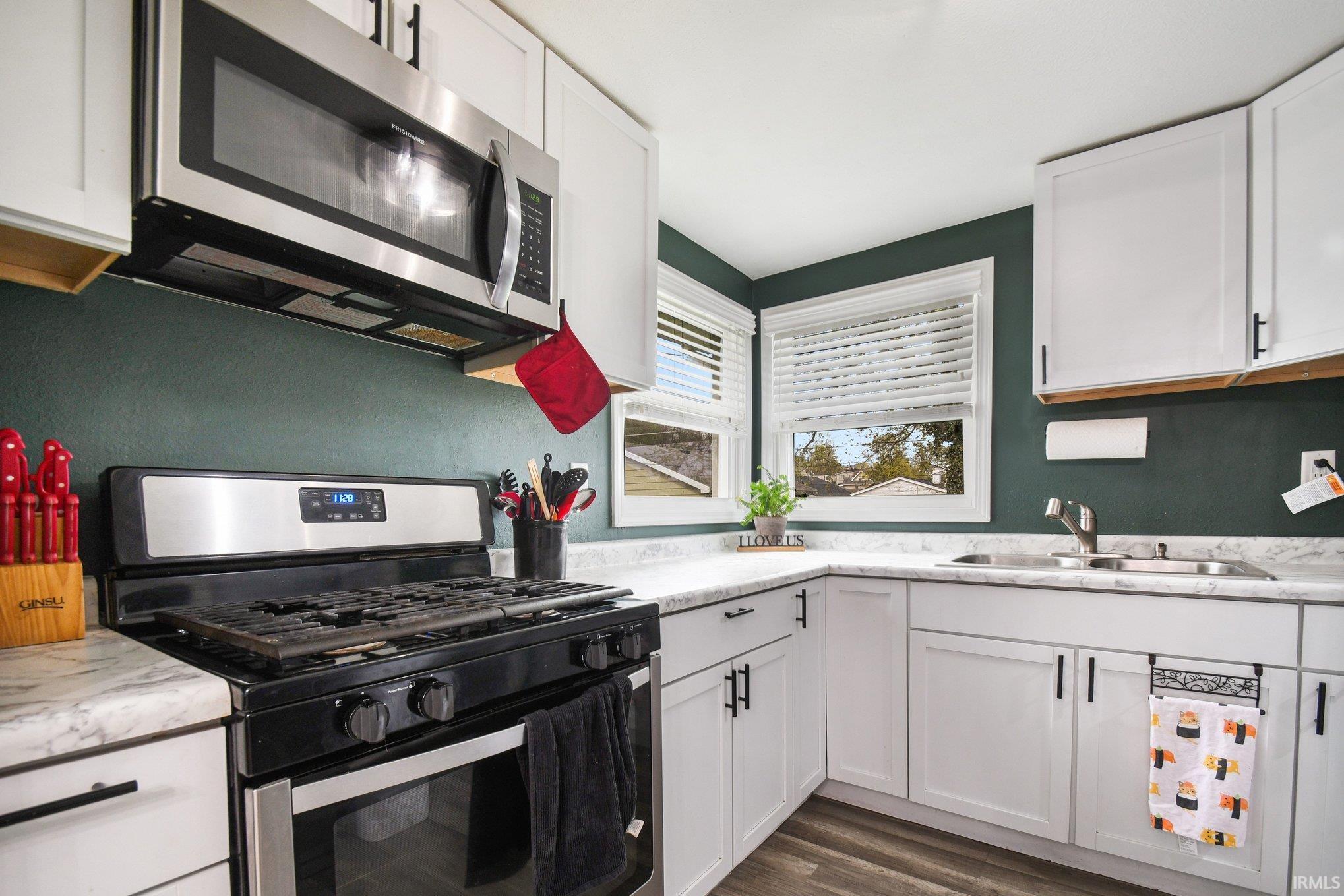 1009 Somerset Avenue Mishawaka IN 46544