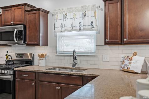3293 Charlais Circle Delphi IN 46923