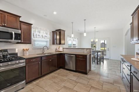 3293 Charlais Circle Delphi IN 46923