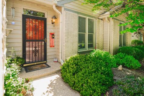 9415 S Harbour Pointe Drive Bloomington IN 47401