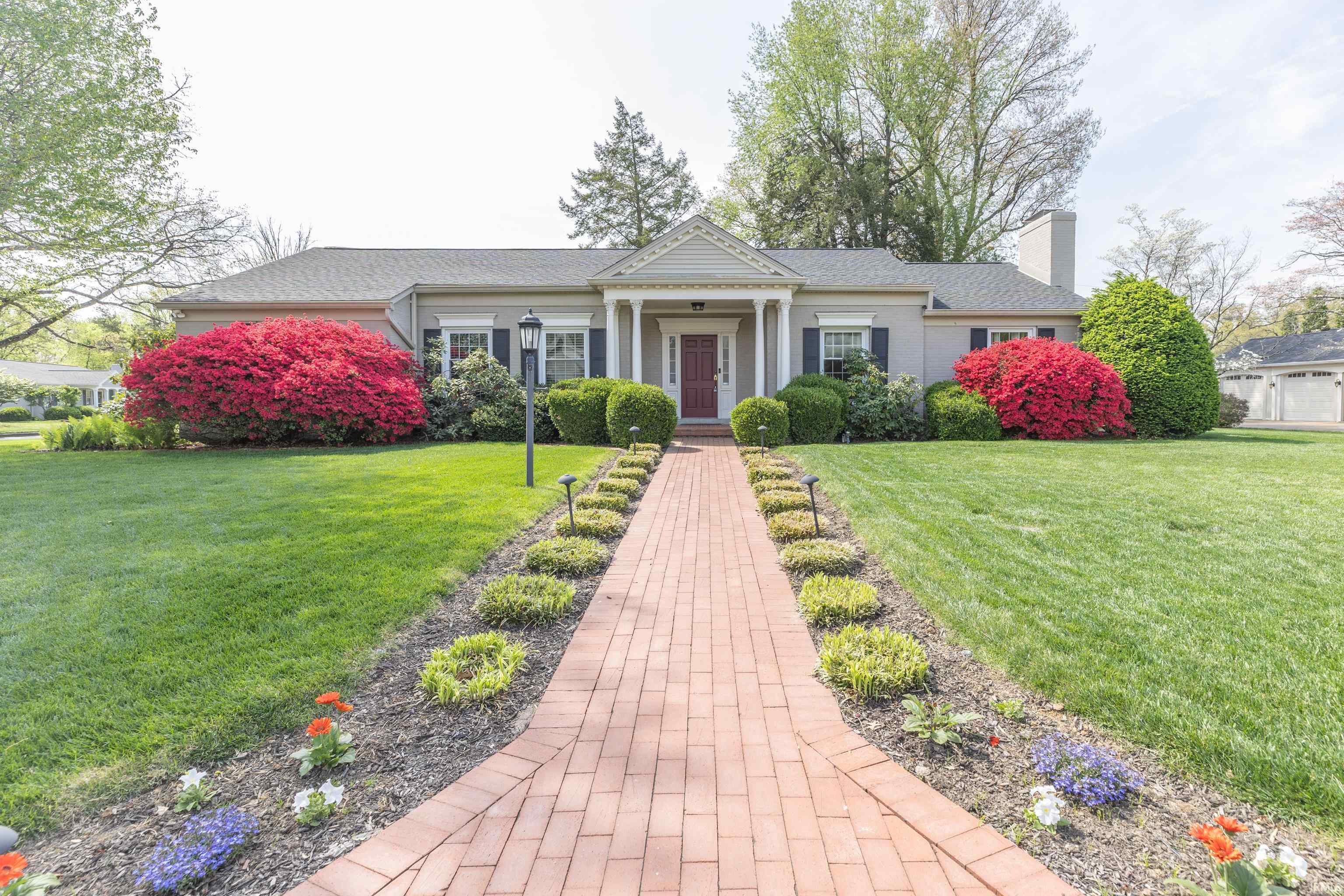 7127 Taylor Avenue Evansville IN 47715