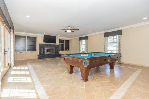 7127 Taylor Avenue Evansville IN 47715