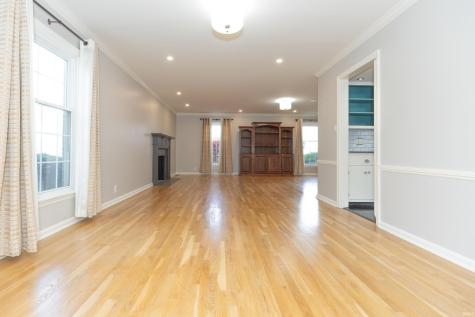 7127 Taylor Avenue Evansville IN 47715