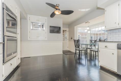 7127 Taylor Avenue Evansville IN 47715