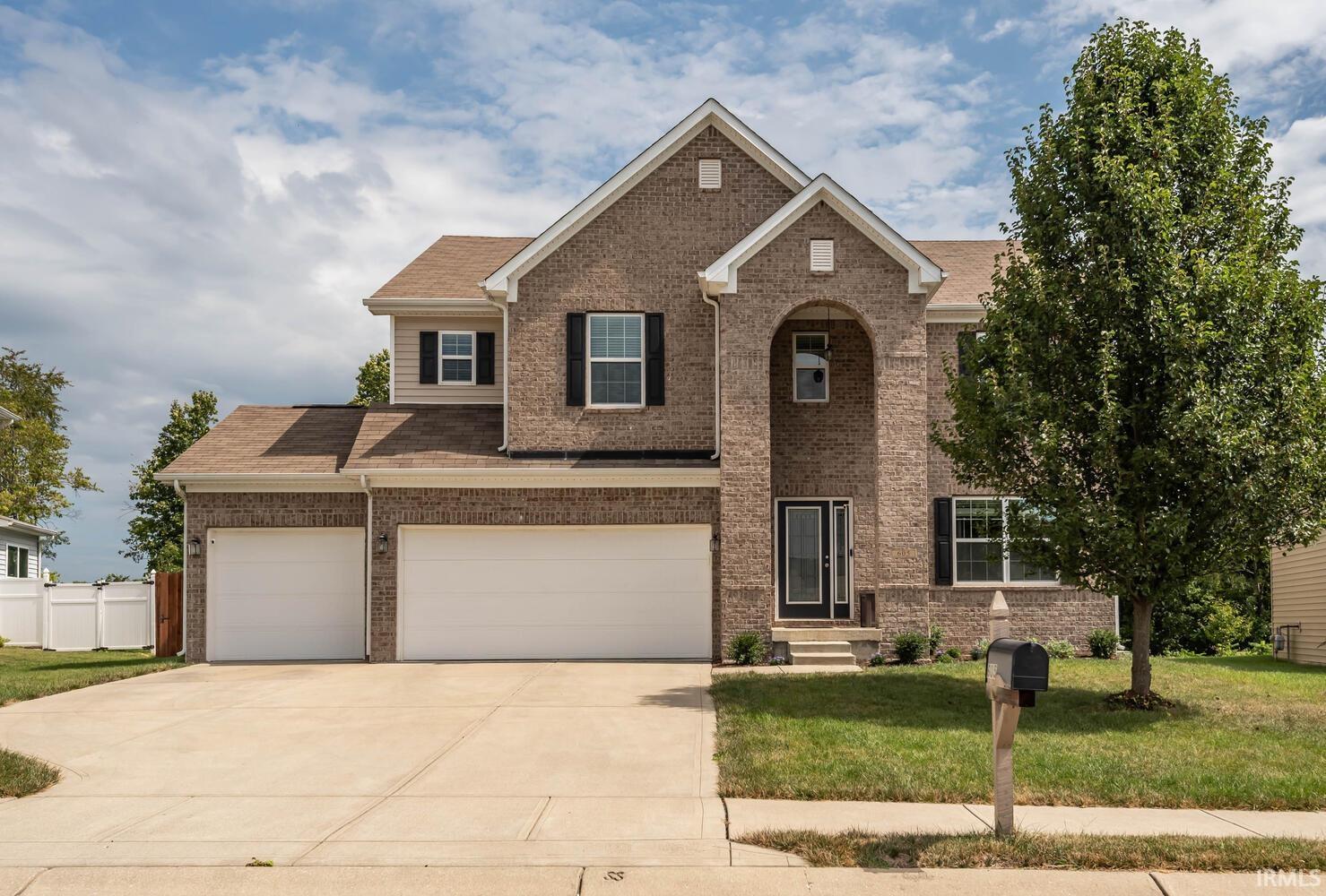 605 S Bobcat Bend Bloomington IN 47403
