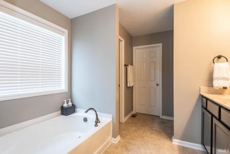 605 S Bobcat Bend Bloomington IN 47403