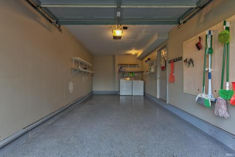 5825 Crossfield Drive Evansville IN 47715
