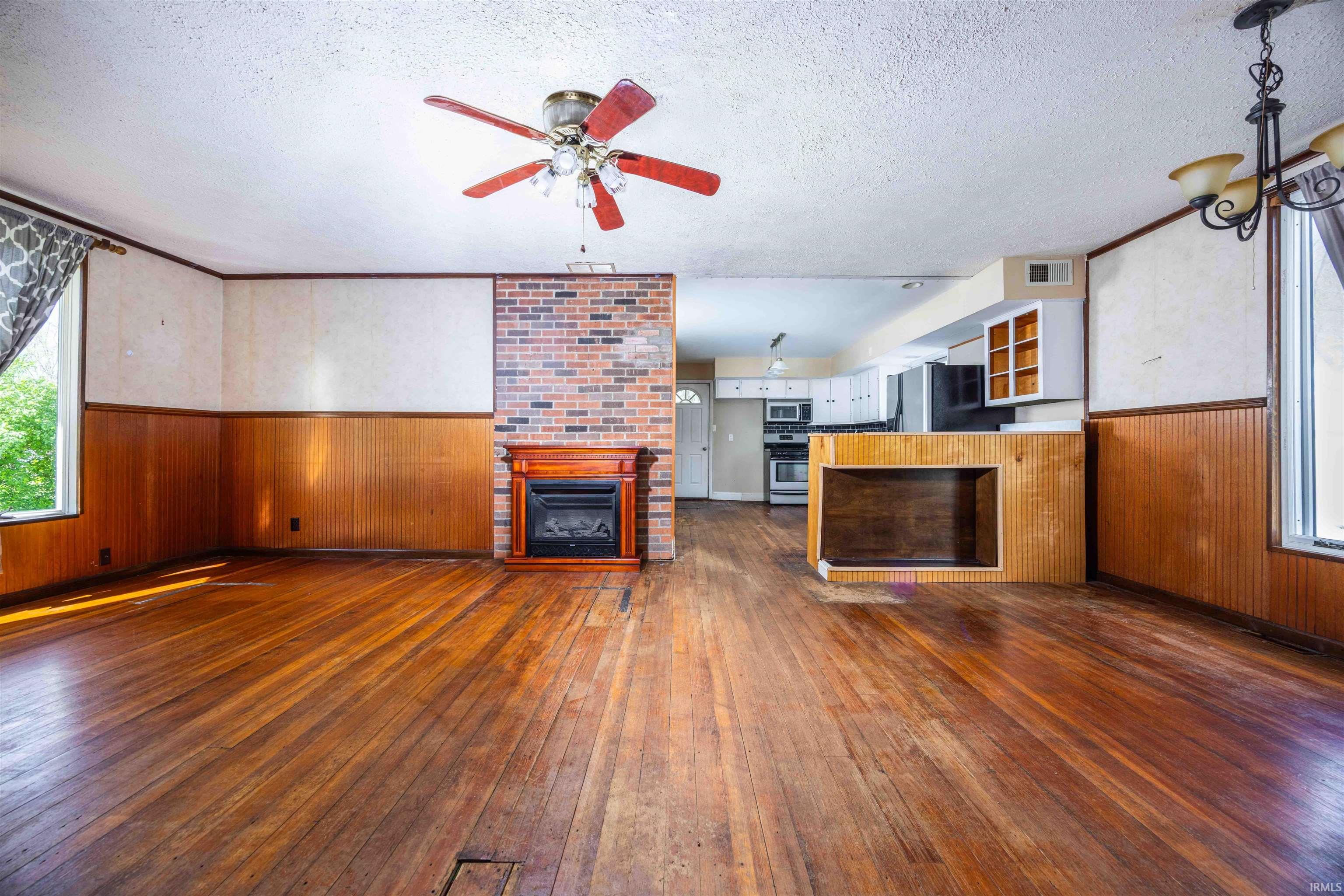 16937 Thorn Road Culver IN 46411
