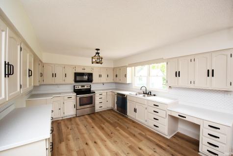 8615 W State Road 26 Rossville IN 46065