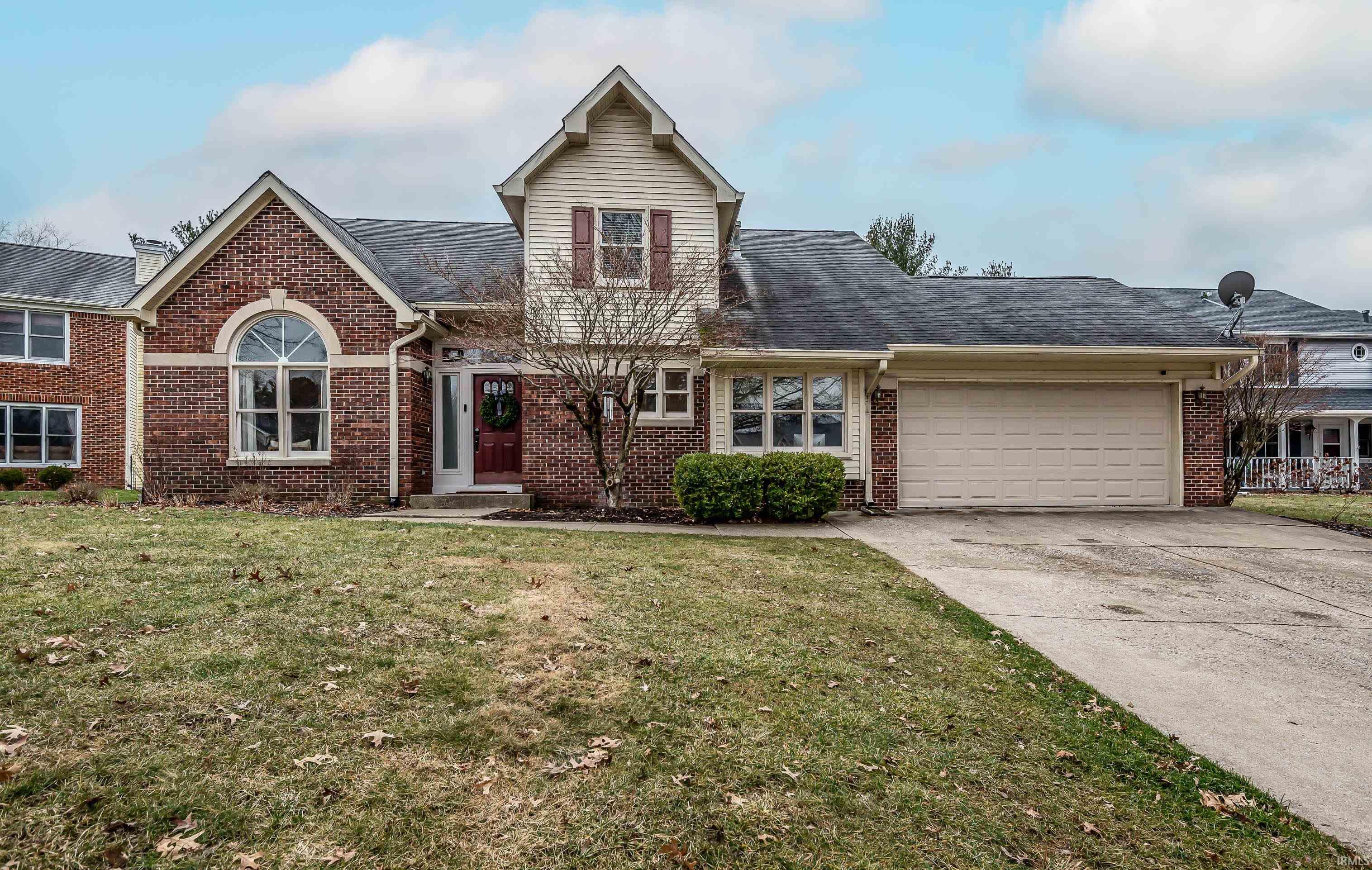 3341 S Rolling Oak Drive Bloomington IN 47401