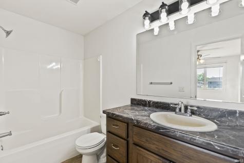 16790 Hatstick Court Fort Wayne IN 46845