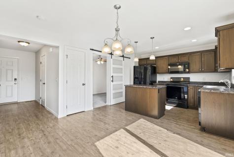 16790 Hatstick Court Fort Wayne IN 46845