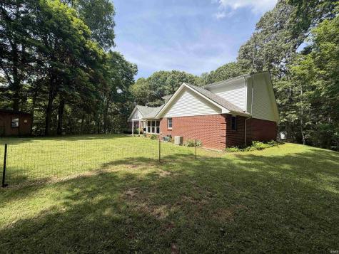 2636 Country Club Road Spencer IN 47460