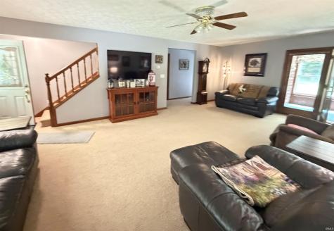 2636 Country Club Road Spencer IN 47460