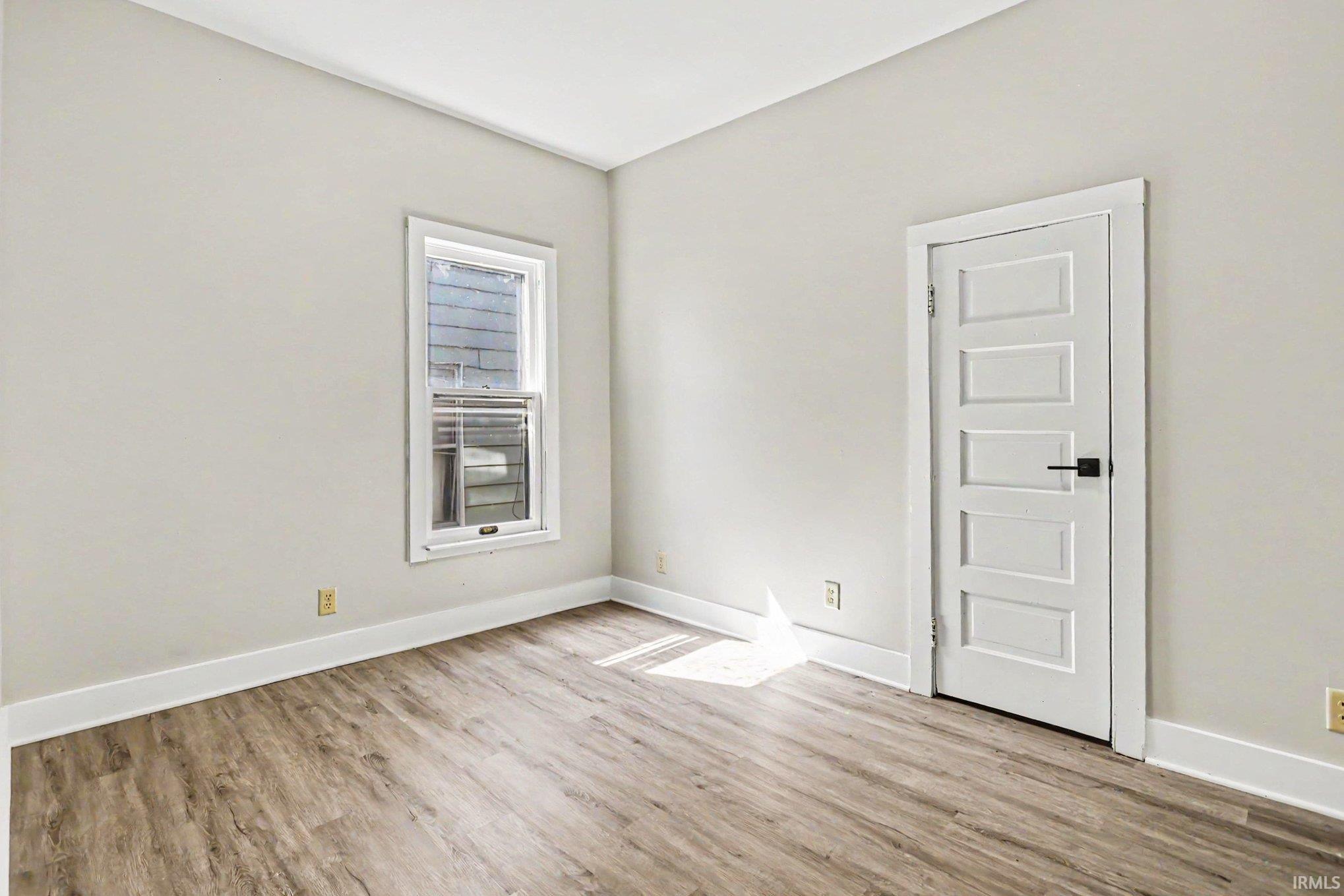 641 E 4th Street Mishawaka IN 46544
