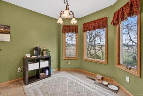 221 Ballenshire Lane Kendallville IN 46755