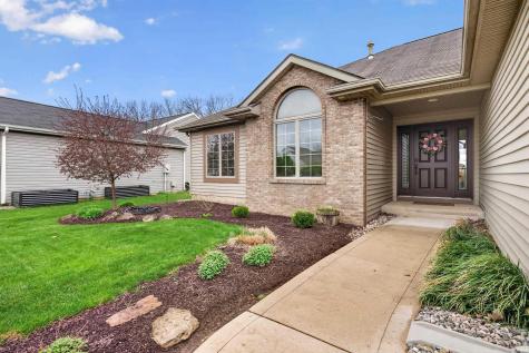 221 Ballenshire Lane Kendallville IN 46755