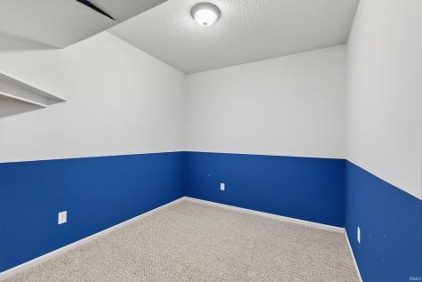 221 Ballenshire Lane Kendallville IN 46755