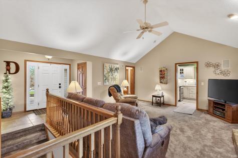 221 Ballenshire Lane Kendallville IN 46755
