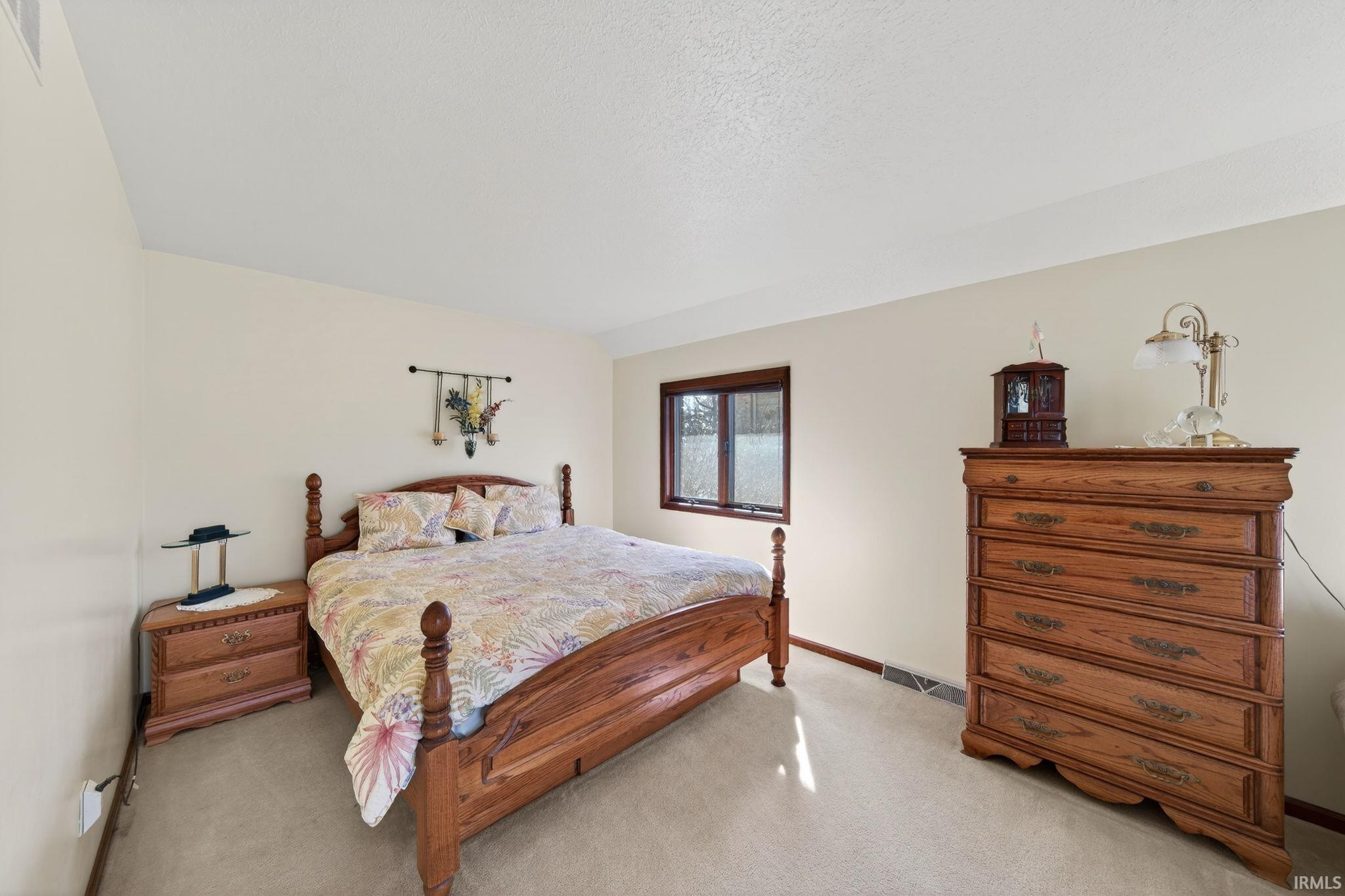 54459 Hunters Court Elkhart IN 46514