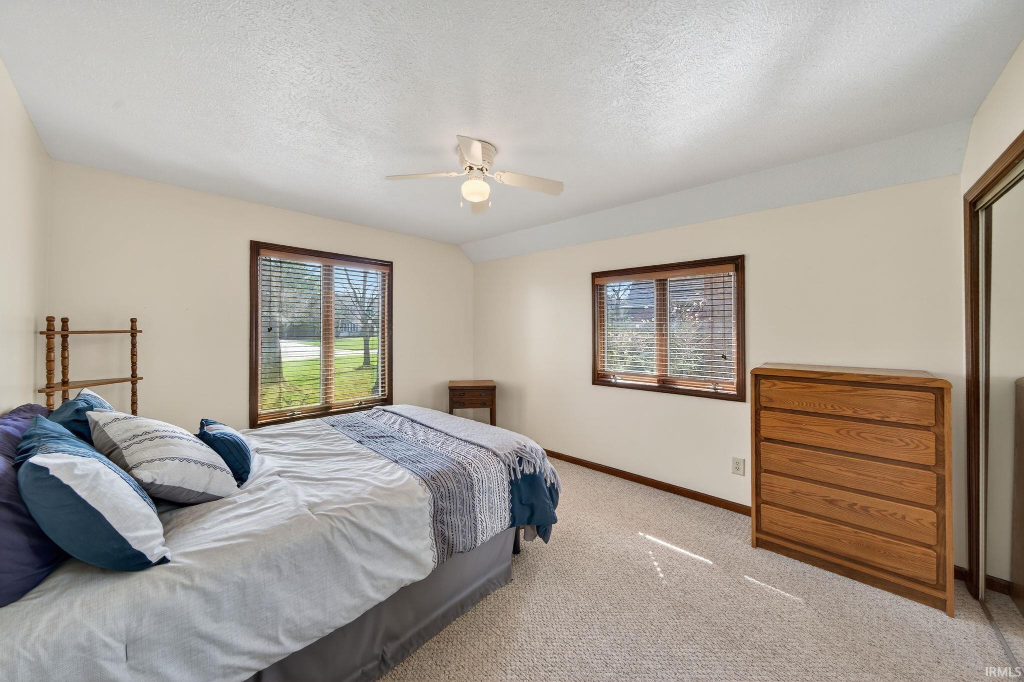 54459 Hunters Court Elkhart IN 46514