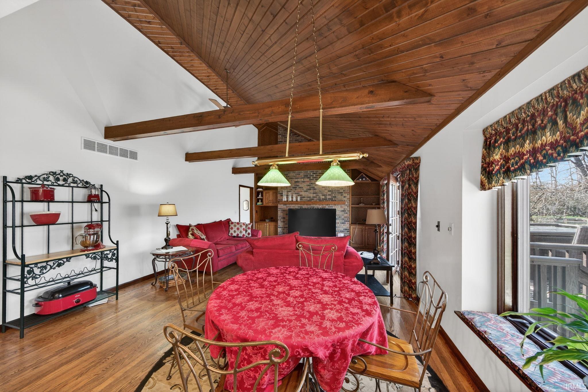54459 Hunters Court Elkhart IN 46514