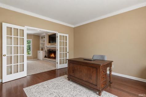 2306 Longleaf Court Fort Wayne IN 46814