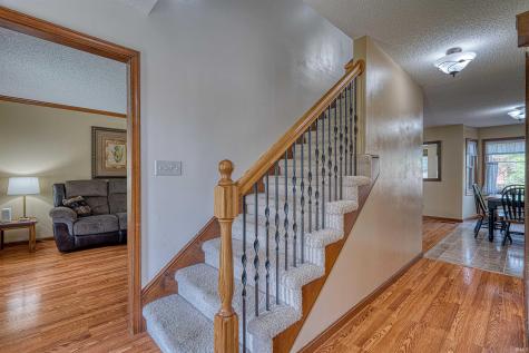 214 Brookview Drive Evansville IN 47711