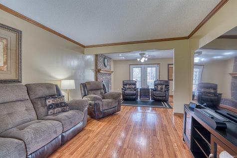 214 Brookview Drive Evansville IN 47711