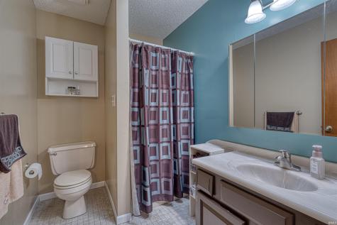 214 Brookview Drive Evansville IN 47711