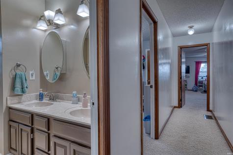 214 Brookview Drive Evansville IN 47711