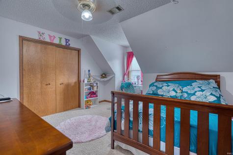 214 Brookview Drive Evansville IN 47711